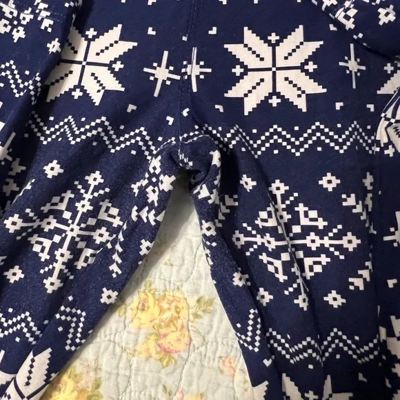 4 pair Christmas lularoe leggings - Picture 11 of 12